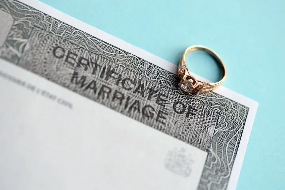 บริการจดทะเบียนสมรสประเทศไทยสำหรับคู่ไทย-ต่างชาติ - V Goal Visa Service กรุงเทพฯ